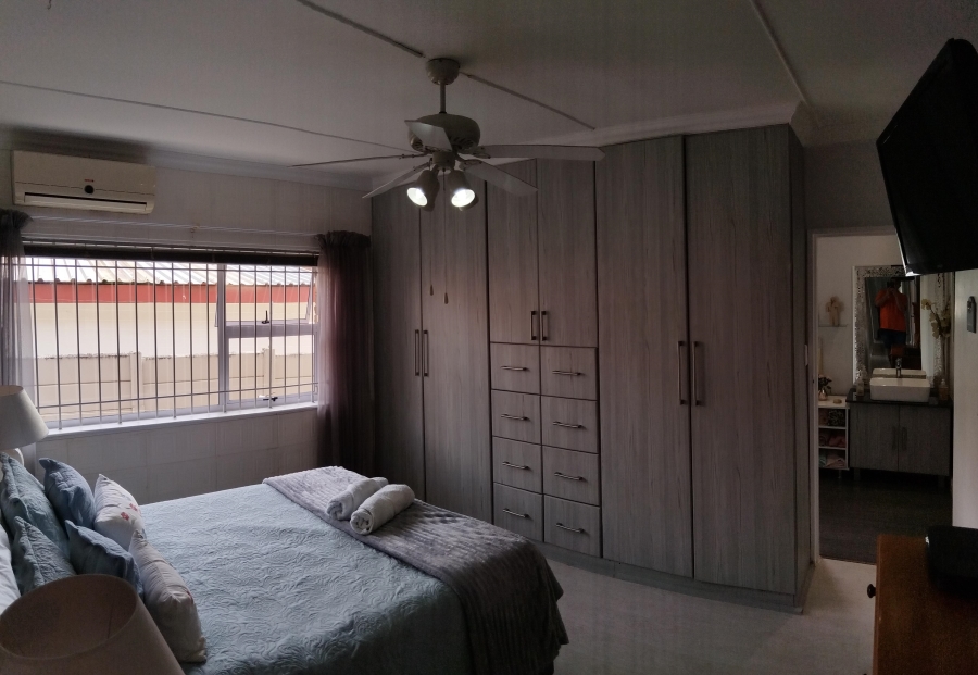 4 Bedroom Property for Sale in Azalea Park Eastern Cape